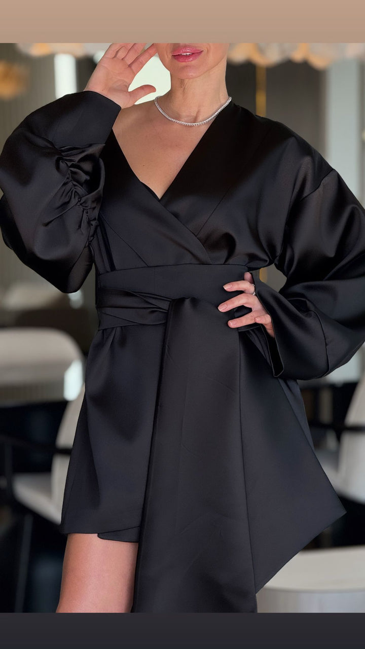 RED SILK BELT KIMONO BLOUSE