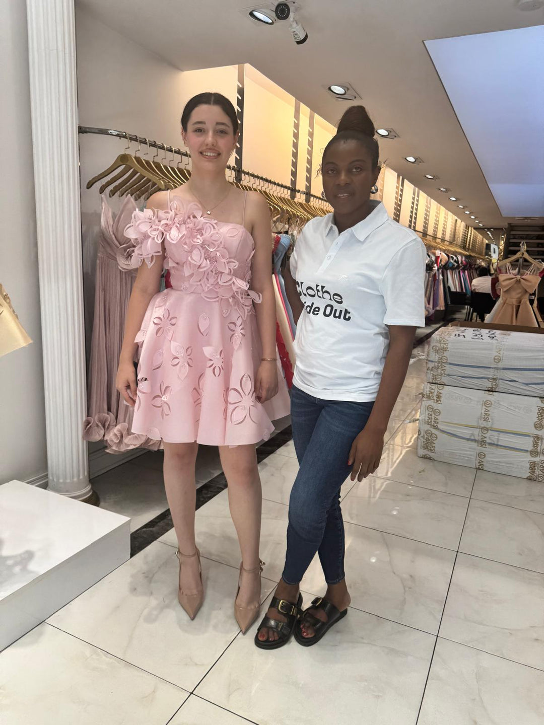Armless pink dress